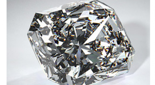 Déceler le vrai du faux diamant : quelques astuces