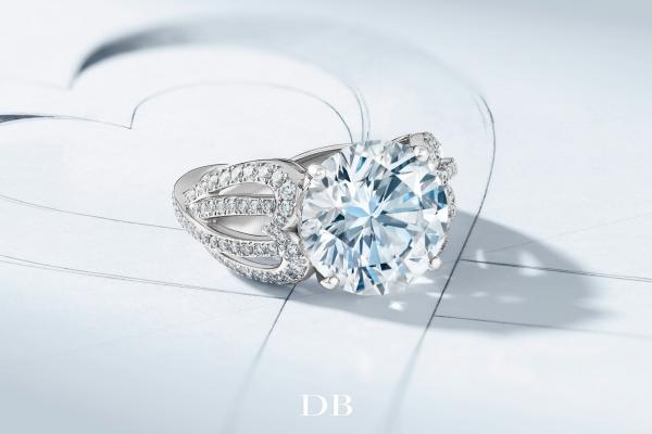 DE BEERS CÉLÉBRE LE MARIAGE DE LIU SHISHI