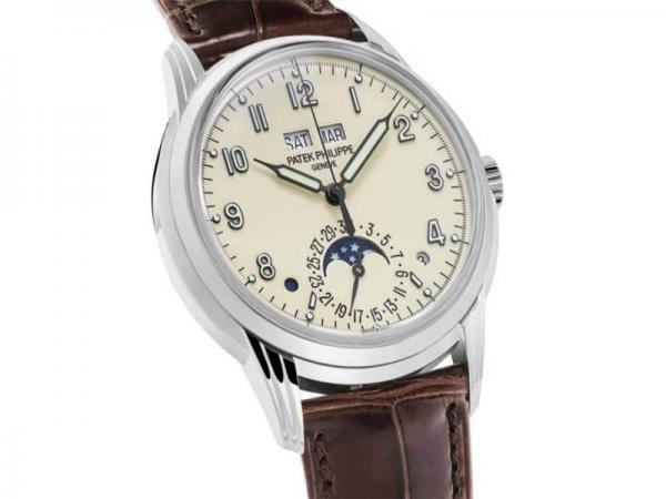 Patek Philippe rend hommage à ses montres des années 1940-1950
