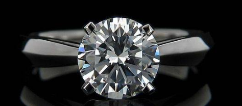 Le diamant: l'incontournable du mariage